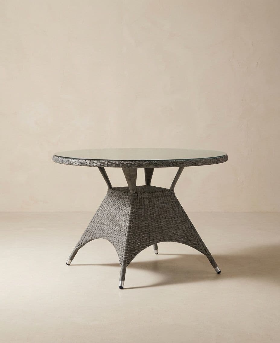 DINING TABLE 120CM INCL. TEMPERED GLASS TOP 6MM