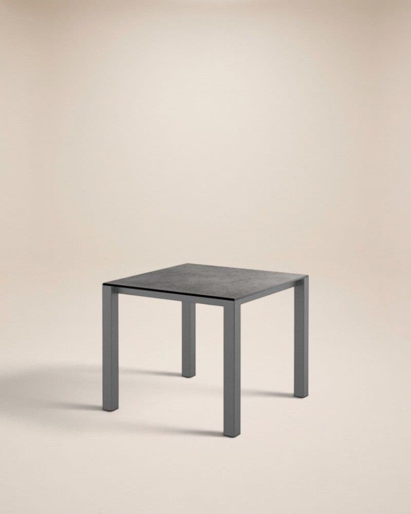 ESSTISCH 90X90CM